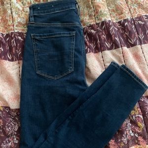 American eagle skinny jeans size 6